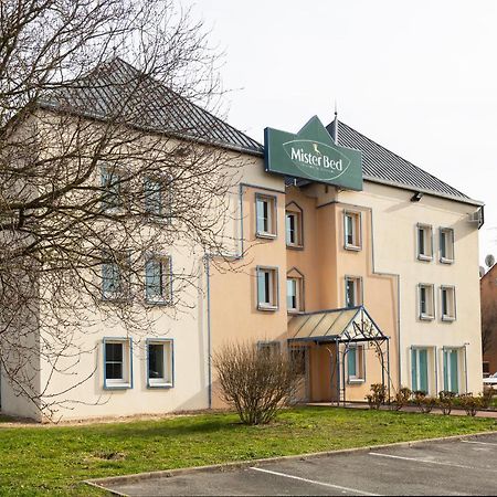 Ferienwohnung Mister Bed Saran Exterior foto